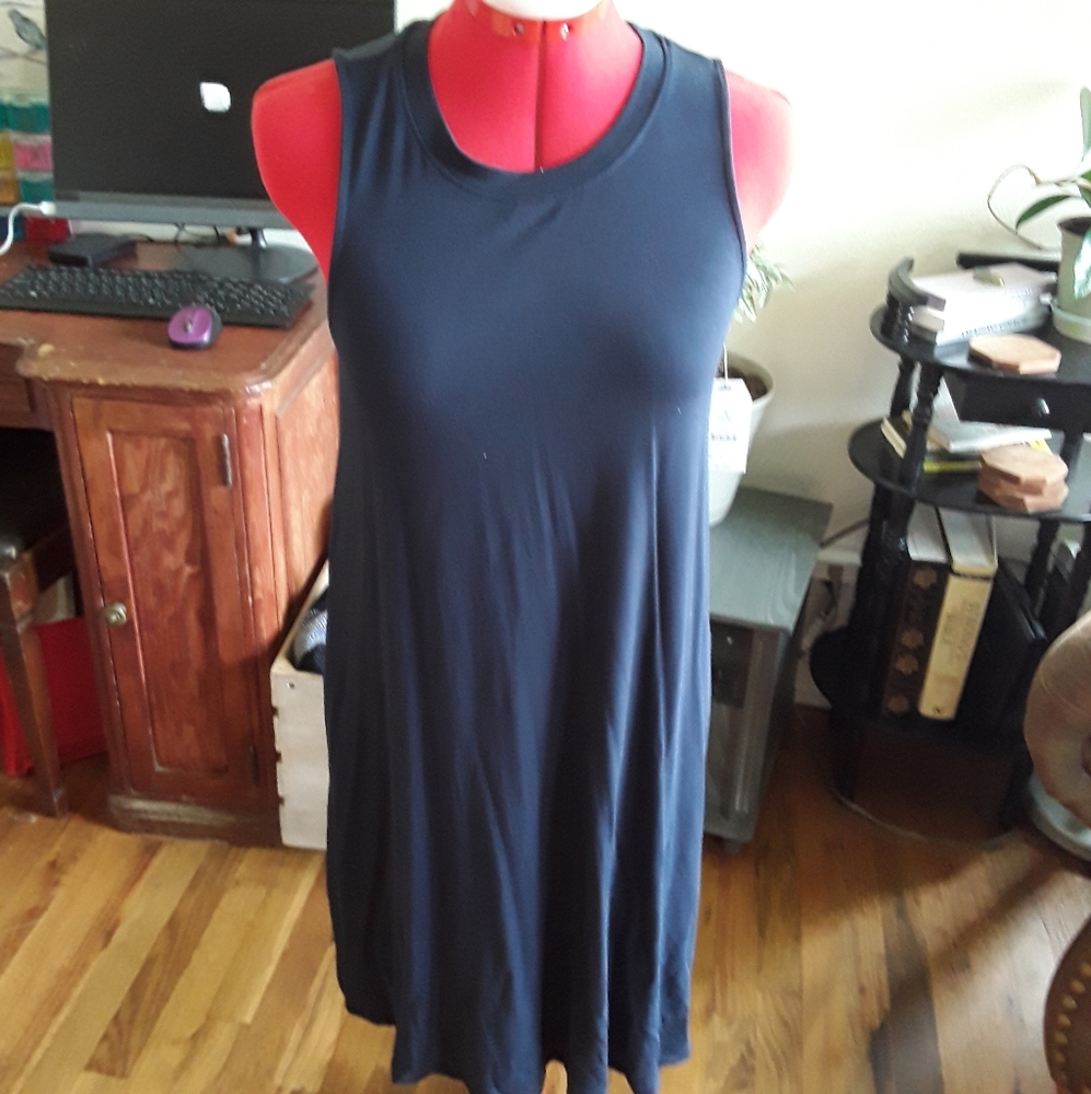 Sleeveless Navy Dress